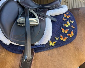 Navy Saddle Pad with Monarch Butterflies – Quilted All-Purpose/Jumping Pad
