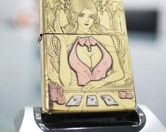 Zippo Pin Up Girl Poker Händler Feuerzeug, Kasino Mädchen graviert, Glücksspiel Thema Feuerzeug, Einzigartiges Geschenk für Glücksspieler, Retro Geschenk für Männer