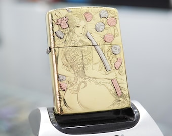 Zippo Japanisches Katana graviertes Feuerzeug, Sexy Tattoo Girl Feuerzeug, Samurai Woman Feuerzeug, Kupfereinlage graviertes Zippo, Anime Girl Feuerzeug