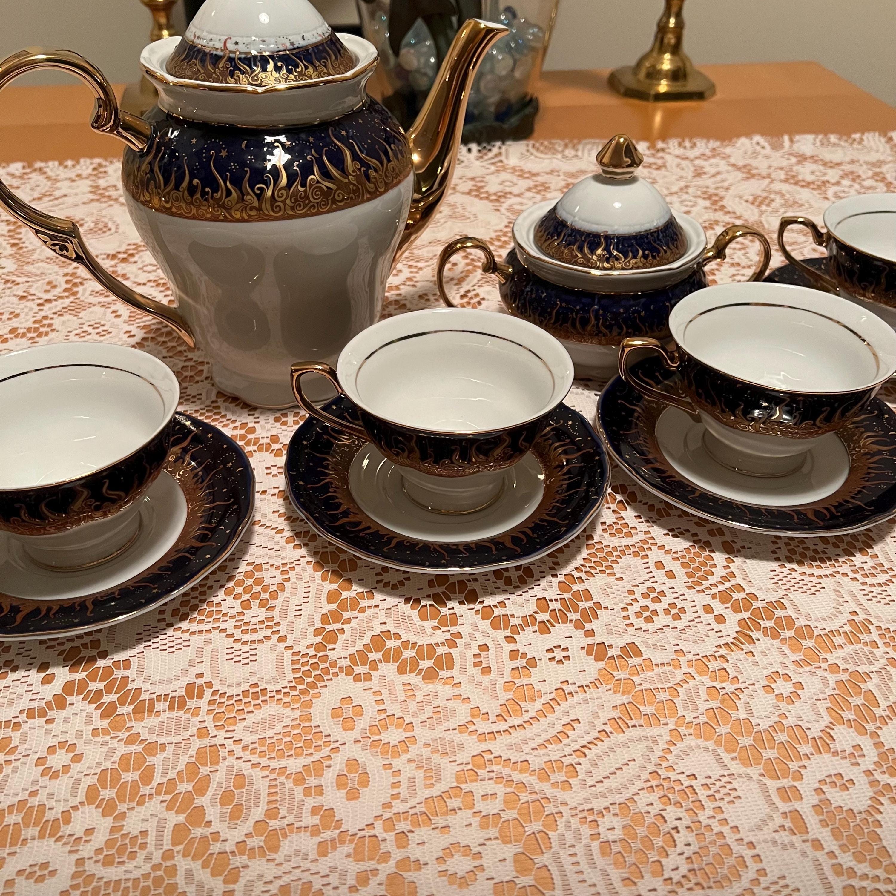 【希少】Thun チェコ製 24K金彩 コバルトブルー 7点セット 茶器セット付 Vintage Thun Karlovarsky Cobalt Porcelain Tea Set: 24k Gold, Czech