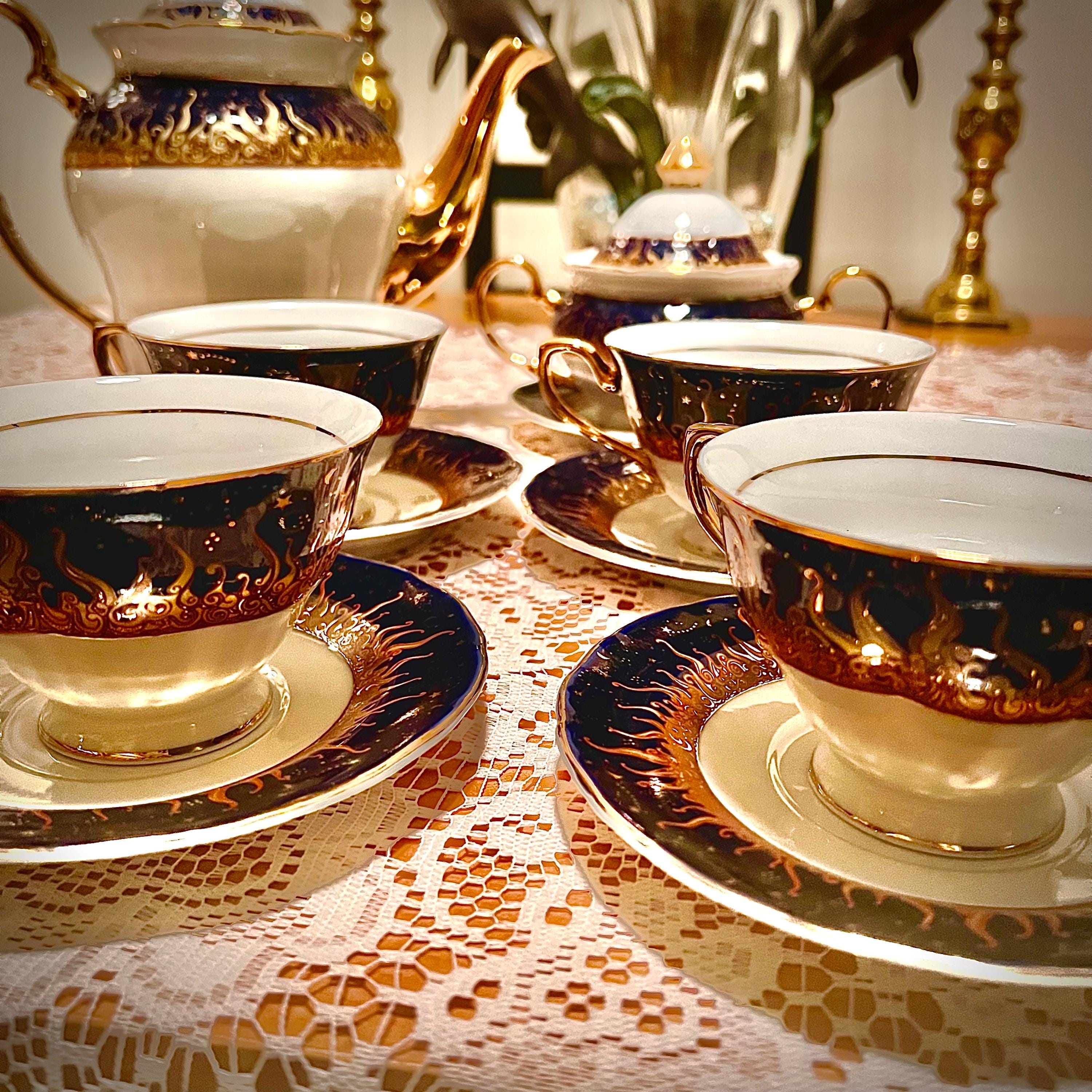 【希少】Thun チェコ製 24K金彩 コバルトブルー 7点セット 茶器セット付 Vintage Thun Karlovarsky Cobalt Porcelain Tea Set: 24k Gold, Czech