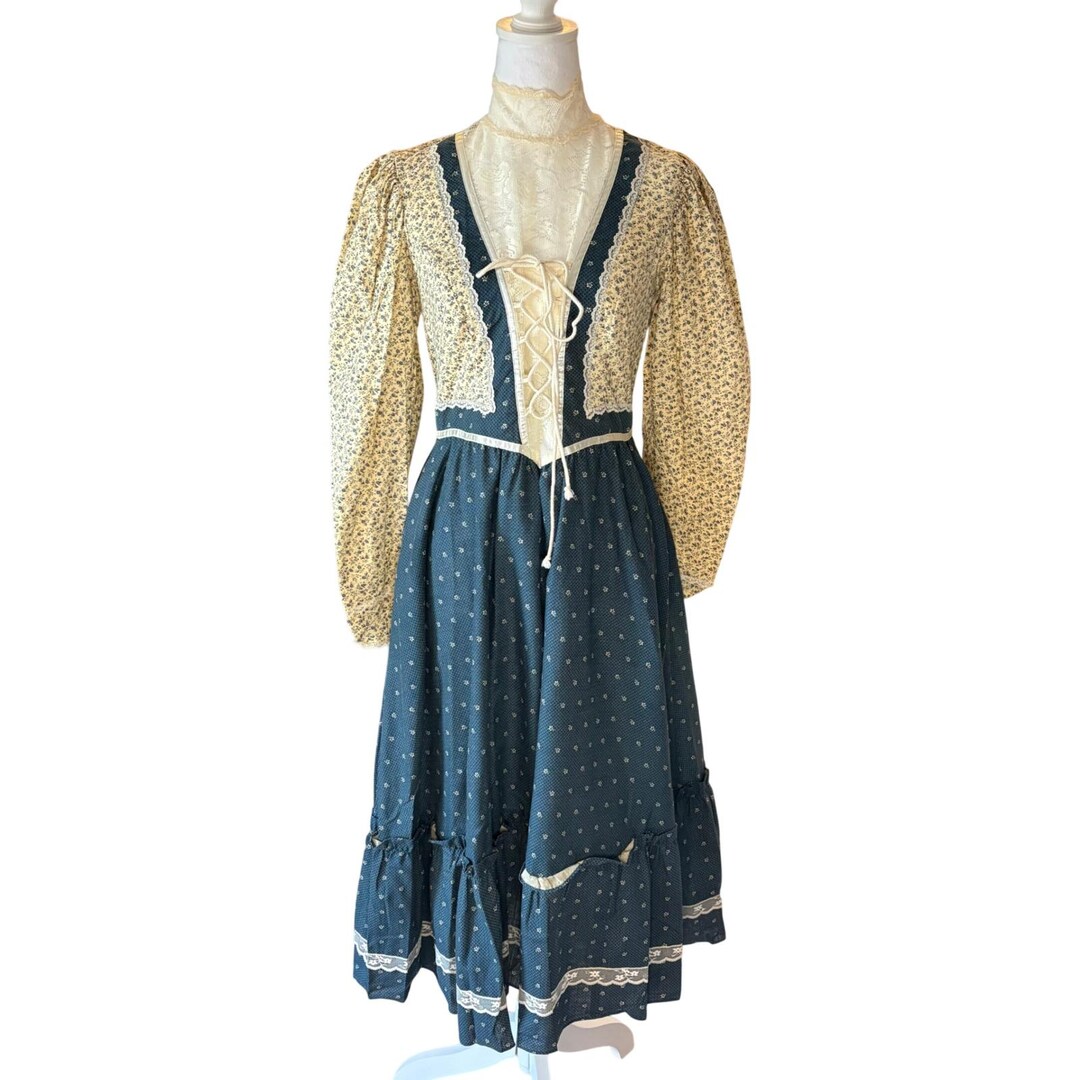 Vintage 70s Gunne Sax Prairie Dress Blue Calico Lace up Pockets 3/4 ...