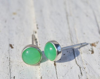 6mm SMOOTH Bright Apple Green Chrysoprase Tiny Button Post Earrings.  Chrysoprase and Sterling Silver Bezel Set Stud Earrings.