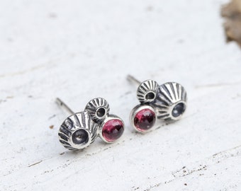 Rhodolite Garnet and Double Barnacle Post earrings in Sterling Silver. Stud earrings. Barnacle Collection Silversmith metalwork.