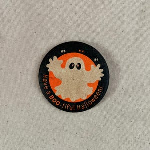 Vintage Hallmark 70s Halloween Ghost Button