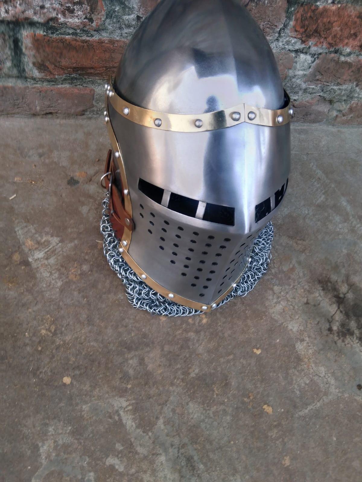 中世騎士のヘルメット：18gスチール製バイキングレプリカ、SCA LARP