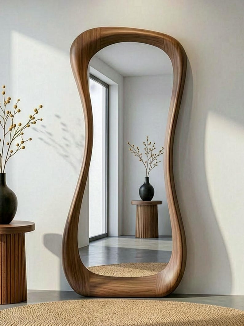 Asymmetrisk helfigursspegel i äkta valnöt – Mid Century Modern Art Decor bild 2