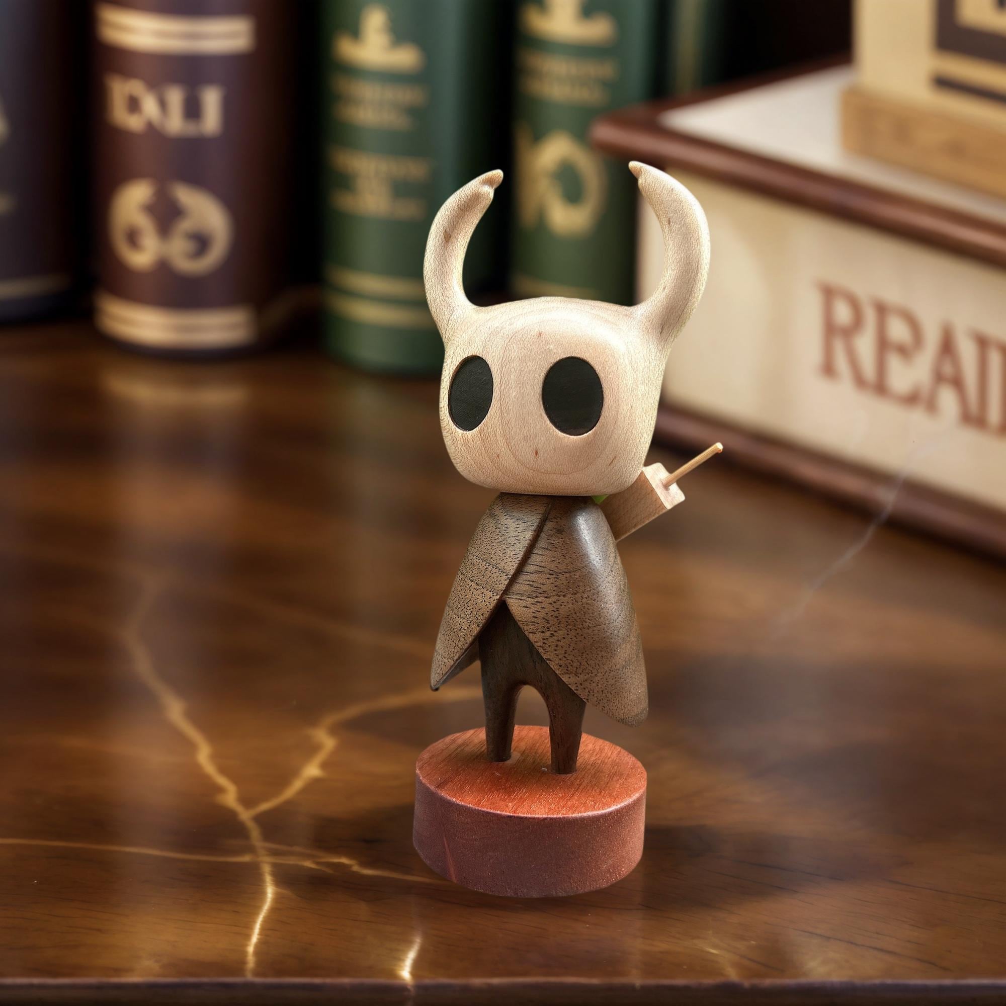 Hollow Knight 木製フィギュア やっと木製のホロウナイトのフィギュア完成した！ : r/HollowKnight