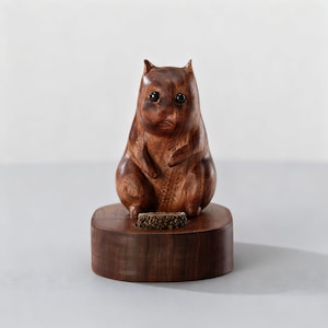 Handmade Walnut Wood Squirrel & Cat Aromatherapy Diffusers, Essential Oil Wooden Figurines, Natural Scent Decor