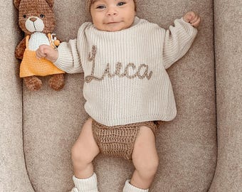 Personalisierter Baby-Namenspullover | Besticktes Kinder-Sweatshirt | Neugeborenengeschenk | Individuelles Babygeschenk | Geburtstagsgeschenk für Baby Mädchen Jungen