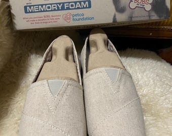skechers bobs memory foam Tan Size 10Wide New In Box