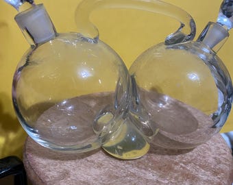 Frascos de aceite y vinagre de vidrio artístico transparente soplado a mano, estilo vintage, con tapones.