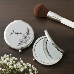 Engraved Compact Mirror – Personalized Makeup Mirror with Name, Monogram or Floral Design – Bridesmaid, Birthday & Christmas Gift