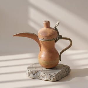1920s Antique French Hand-Hammered Copper Water Jug | Vintage Rustic Teapot Decor Copper Pitche  Copper Jug  Copper Jug With lid