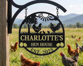 Spersonalizowany znak na kurnik – metalowa sztuka ścienna z kurnikiem, sztuka na podwórku w stylu wiejskim, zewnętrzne znaki z kurami, spersonalizowany wystrój farmy
