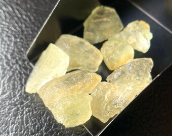 Raw Aquamarine Crystal Pieces: Natural Rough Gemstone (12/16 MM)
