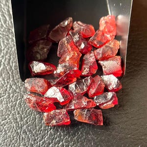 25 PCS~AAA++Natural Garnet-Size-7-10 MM-Genuine Garnet Gemstone Rough, Healing Crystal Garnet Gemstone, Untreated Red Garnet Loose Raw Stone