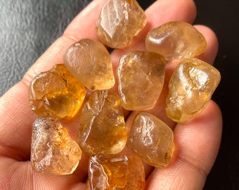 Topacio imperial en bruto: cristales dorados para la elaboración de joyas, 15-18 mm (10 piezas)