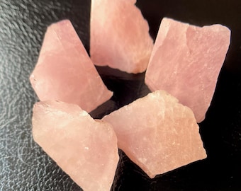 Fragmentos de Cristal de Morganita Bruta (5 unidades): Pedras Naturais Rosadas com Propriedades Curativas, 25/30 mm