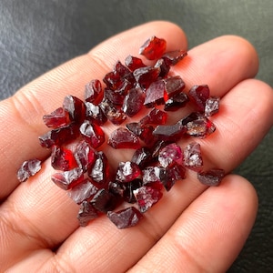 50 PCS~AAA+Natural Red Garnet Raw Size-6/8 MM, Red Garnet Rough, January Birthstone Loose Garnet Raw-For Jewellery Making