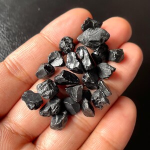 20 Pieces~Black Spinel Crystal, Size-8/10 Natural Black Spinel Gemstone, Rough Gemstone, Black Spinel Crystal Healing Stone