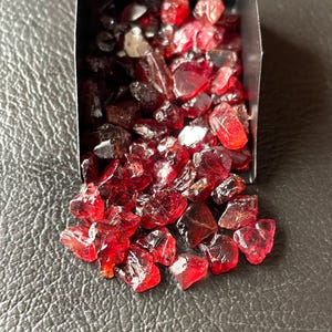 75 PCS~AAA+Natural Red Garnet Raw Size-6/9 MM, Red Garnet Rough, January Birthstone Loose Garnet Raw-For Jewellery Making