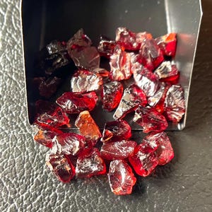 30 PCS~Natural Garnet-Size-6/8 MM-Genuine Garnet Gemstone Rough, Healing Crystal Garnet Gemstone, Untreated Red Garnet-Loose Raw Stone
