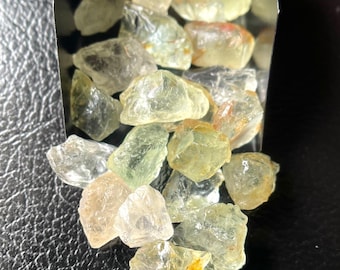 Raw Aquamarine Crystal Pieces: Natural Rough Gemstone (20 Pieces, 10/15 MM)