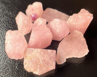 Cristal de Morganita Rosa Bruto: Pedras Naturais em Estado Bruto (9 peças, 20/25 mm)