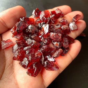 100%Natural Red Garnet Raw Size-10-14 MM, Red Garnet Rough, January Birthstone Loose Garnet Raw-For Jewellery Making