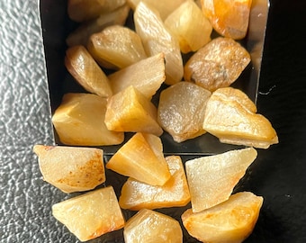 25 Natural Yellow Sapphire Rough Crystals - 7/10mm Raw Gemstones