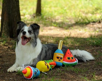 Fun Squeaky Pineapple Dog Toy | Durable & Eco-Friendly Plush | Pet Gift