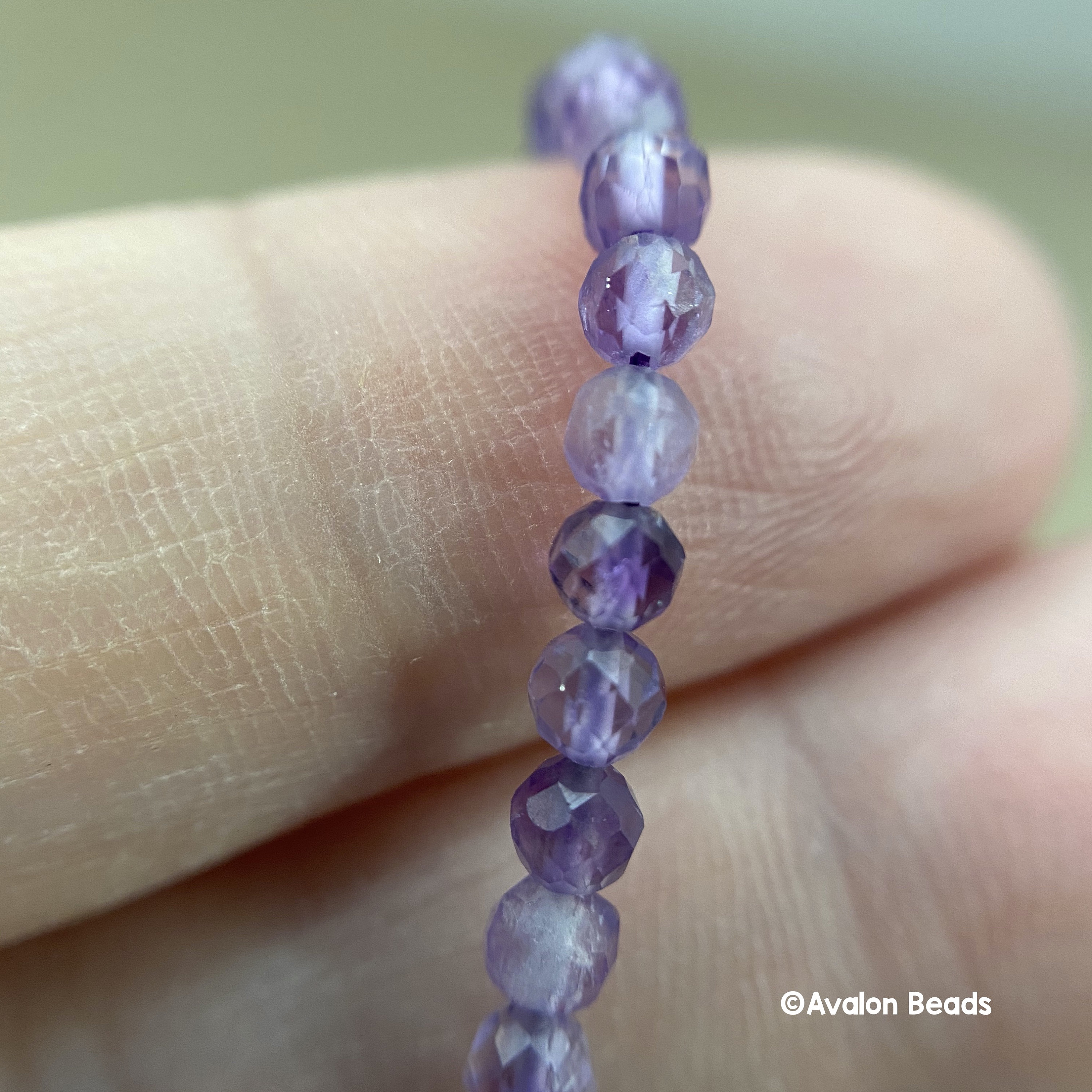 Filo Di Perle Di Ametista Naturale Sfumata – Qualità AAA, Perline Rotonde Sfaccettate Da 3 Mm, Lunghezza 12,5 Pollici (GB-560)