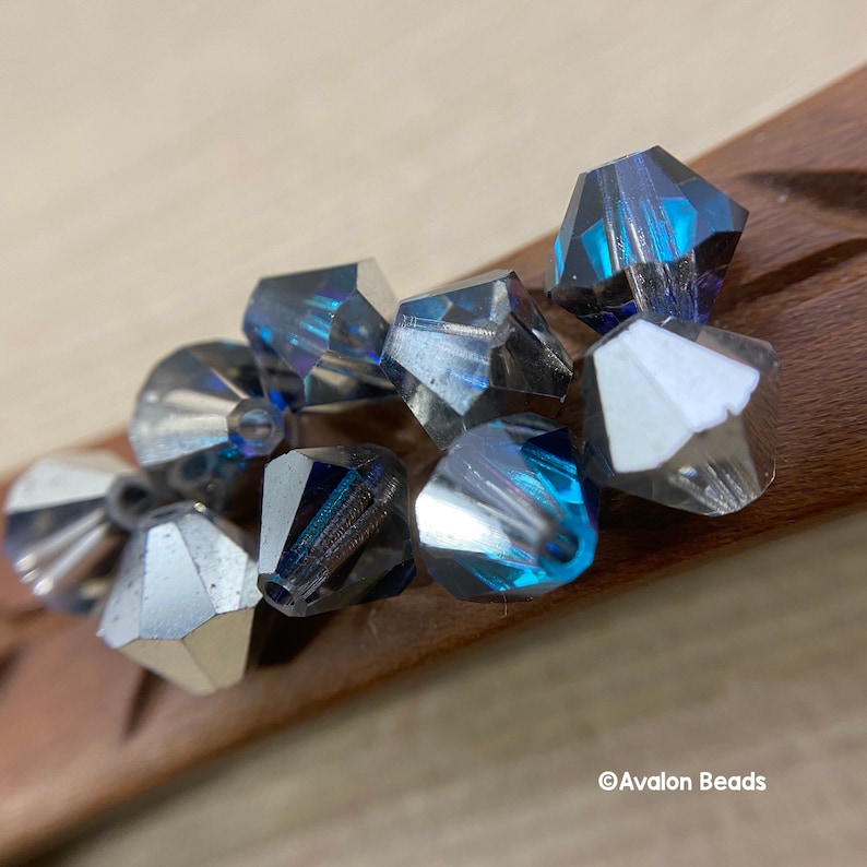 8mm Bicone Preciosa Crystal Crystal Bermuda Blue