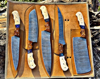 Handgefertigtes 5-teiliges Küchenmesser Set – Klingen aus geschmiedetem Stahl, Griffe aus Knochen & Holz, Messerrolle aus Leder