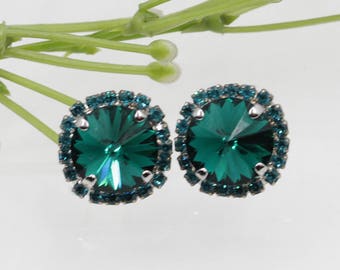 ELEGANT GREEN EARRINGS, Emerald Stud Earrings, dark green Earrings, Bridal Crystal Earrings, Gift For Her, Pierced Earrings, Emerald Earring