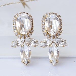 Bridal earrings for wedding day, Wedding jewelry for bride, Bridesmaid earrings, Clear crystal  earrings, Stud cluster earrings.