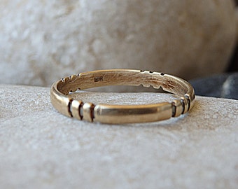 14K Solid Gold Wedding Band Ring, Simple Unisex Design