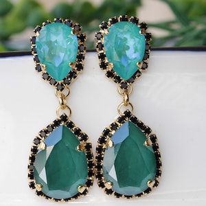 EMERALD EARRINGS,  Evening Chandelier Long Earrings, Black And Green  Earrings, Elegant Vintage Earrings, Bridal Emerald Earrings