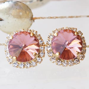 BLUSH PINK EARRINGS, Bridal Blush Earrings,  Earrings, Small Stud Earrings, Rose Quartz Crystal Earrings, Light Peach Vintage Pink Earrings