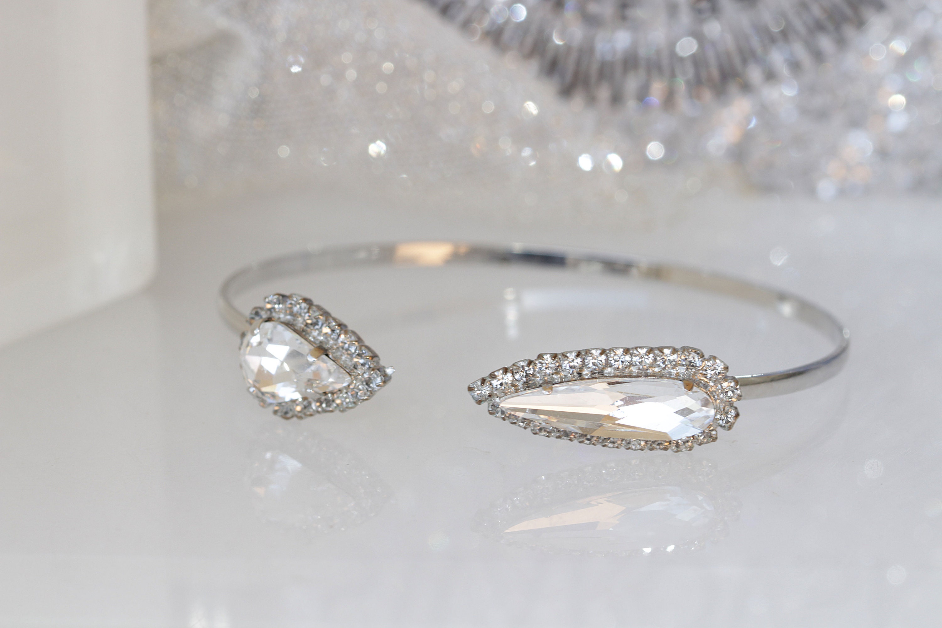 YG - TWO DROP CRYSTAL - EARRINGS main image 1