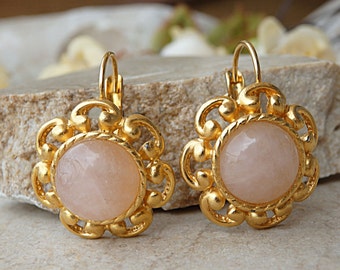 Rose quartz earrings , Bridal earrings.  Bridesmaid gifts,  Pink drop earrings. Gold Wedding earrings. Gemstone earrings. Gemstone jewelry