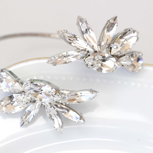 WHITE BRIDAL BRACELET, Crystal shops Bracelet, Unique Cuff Bracelet, Crystal Wedding Bracelet, Cluster Open Cuff, Rhinestone Bracelet