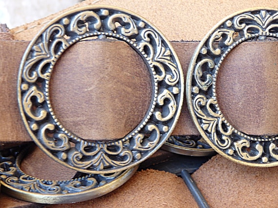 New Boho Brown Faux Leather Circular Disc Statement Belt with Brass Tone Buckle Boho Disc Belt - Etsy main image 2
