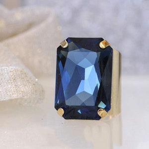 NAVY STATEMENT RING, Blue Navy Ring, Ring, Extra Grote Cocktail Ring, Blue Stone Ring, Navy Blue Ring, Emerald Cut Ring, Chunky Ring