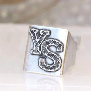ANILLO DE LETTER PERSONALIZADO, anillo antiguo de plata, regalo para el amigo, anillo de la familia, anillo de plata oscuro, anillo inicial, anillo personalizado, anillo inicial de la novia