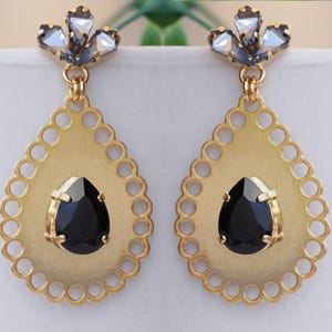 BLACK CHANDELIER EARRING, Black Gold Jewelry, Black Prom Earrings, Black Big earrings, Black Evening Earrings, Black Teardrop Earrings Gift