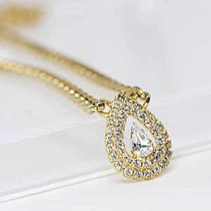 Teardrop Pendant, Gold Plated Necklace,  Teardrop Necklace, Tear Drop Necklace, Womens Gold Necklace,Crystal Solitaire Mom Necklace