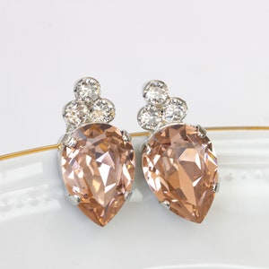 VINTAGE ROSE Stud EARRINGS,  Morganite Earrings, Bridal Minimalistic Earrings, Light Pink Studs, Wedding Earrings, Bridesmaid Gift