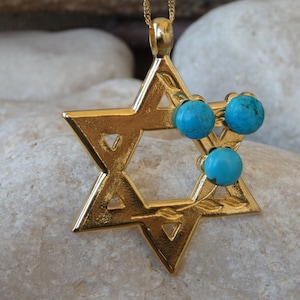 Turquoise gold star of David necklace. Jewish star jewelry. Statement Magen David charms. Symbolic jewish jewelry. Jewish idea&#39;s gift.